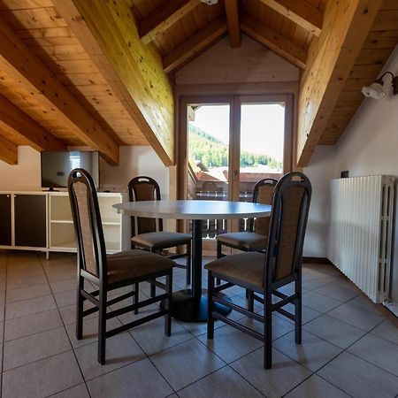 Chalet Kiara - Appartamenti Abar Livigno Bagian luar foto
