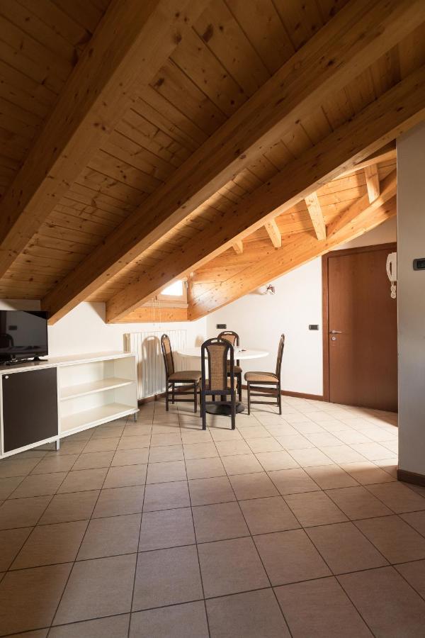 Chalet Kiara - Appartamenti Abar Livigno Bagian luar foto