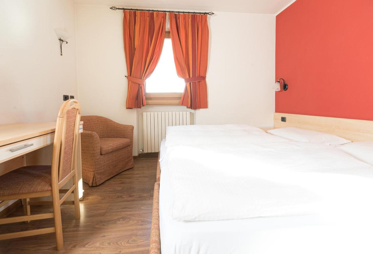 Chalet Kiara - Appartamenti Abar Livigno Bagian luar foto