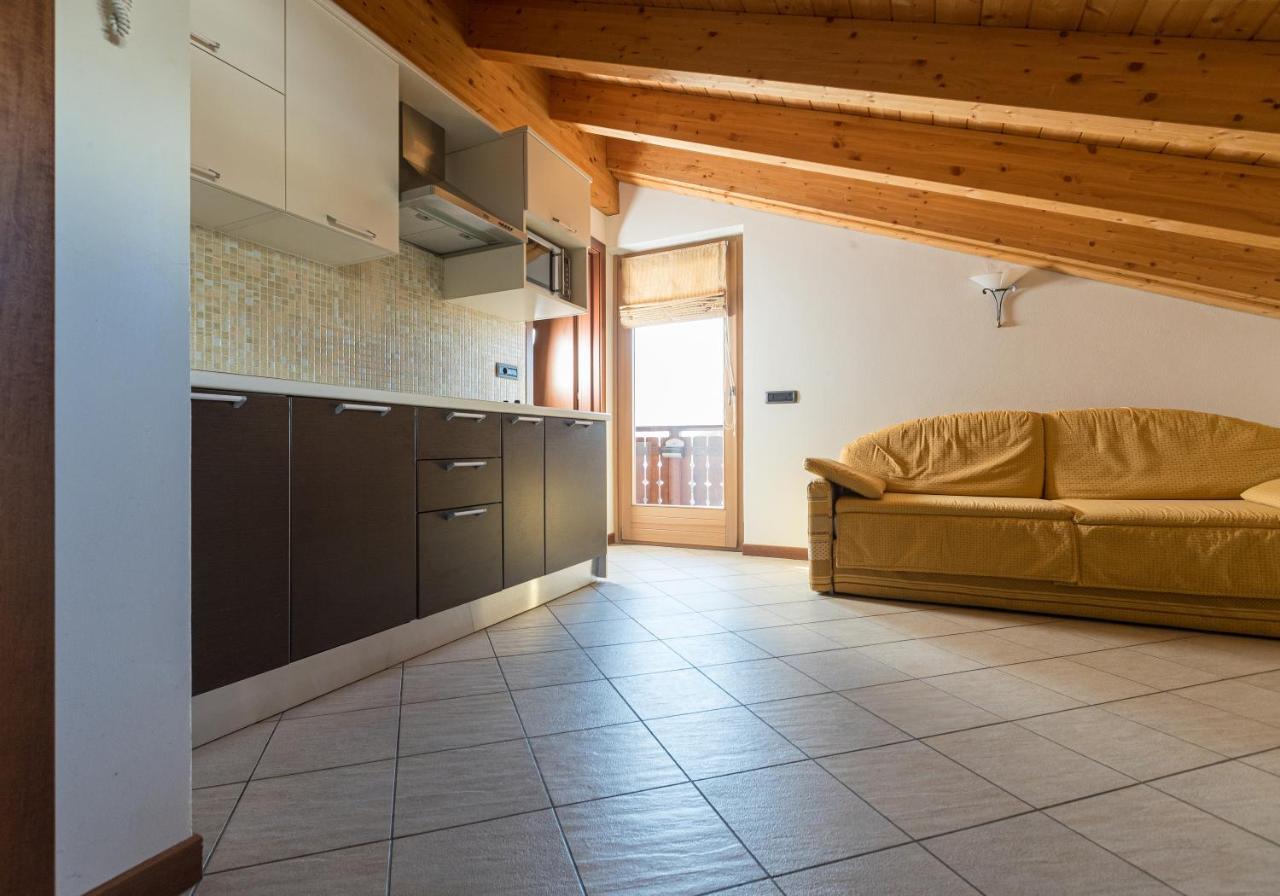 Chalet Kiara - Appartamenti Abar Livigno Bagian luar foto