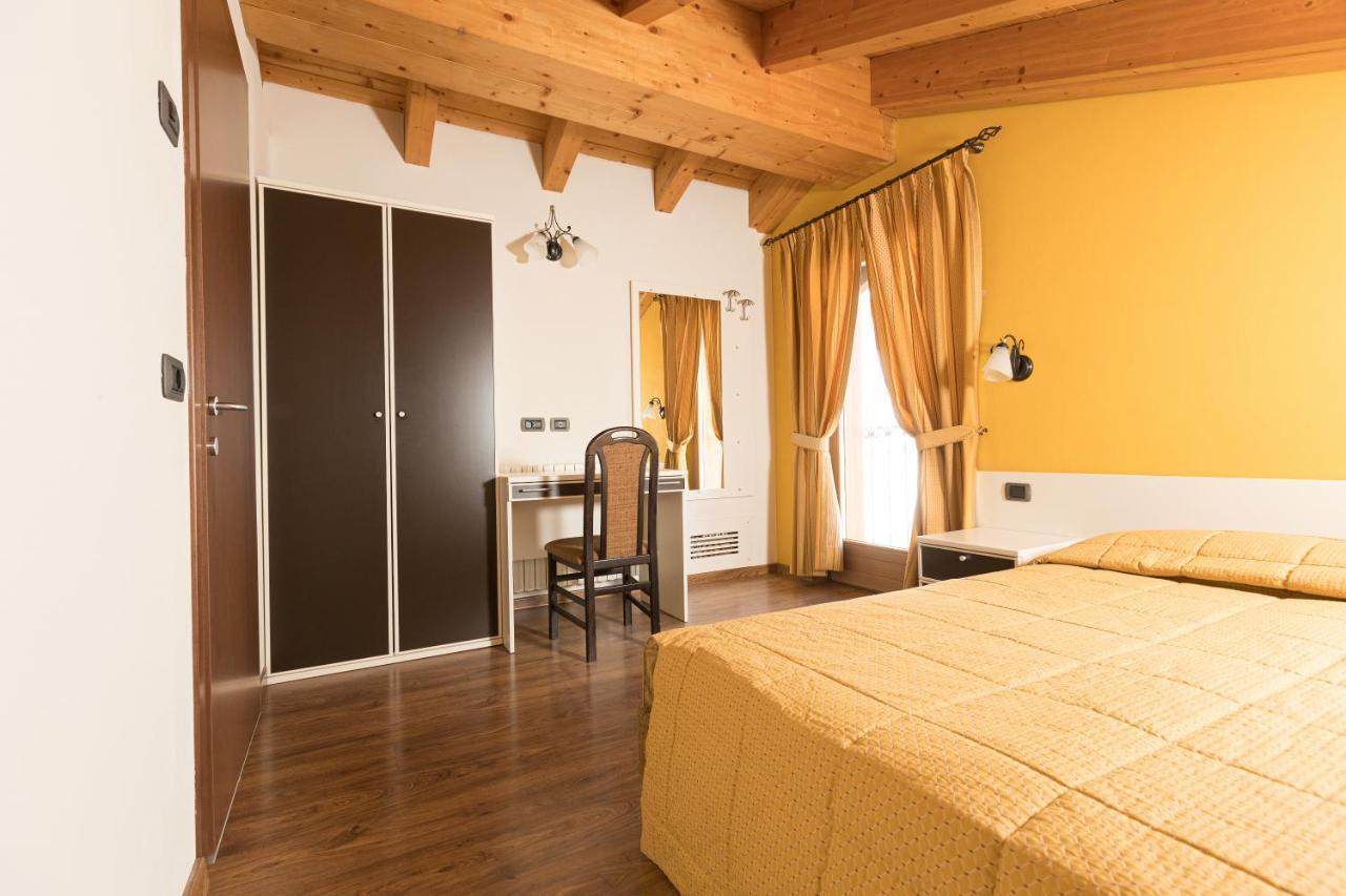Chalet Kiara - Appartamenti Abar Livigno Bagian luar foto