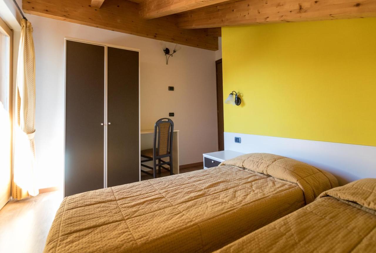 Chalet Kiara - Appartamenti Abar Livigno Bagian luar foto